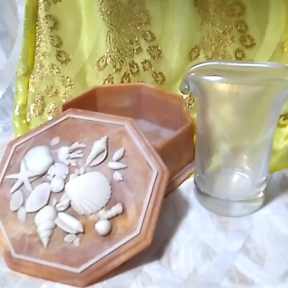 Beautiful Jewelery Box and smooth iridescent 5 1/2 inch Vase